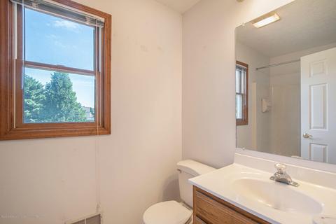 2970 Pine Tree Rd, Lansing, MI 48911 photo 16