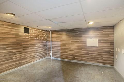 2970 Pine Tree Rd, Lansing, MI 48911 photo 15