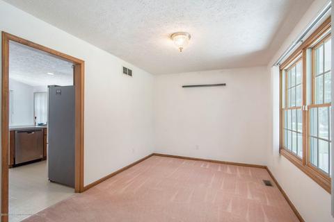 2970 Pine Tree Rd, Lansing, MI 48911 photo 6