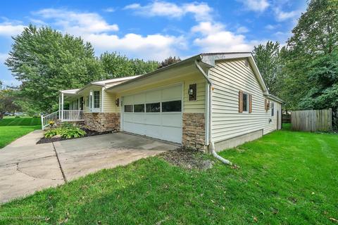 4783 Wilcox Rd, Holt, MI 48842 photo 4