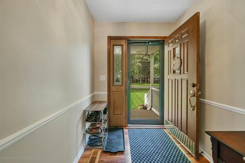 4783 Wilcox Rd, Holt, MI 48842 photo 6