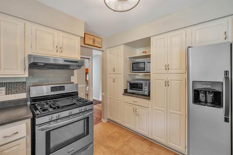 4783 Wilcox Rd, Holt, MI 48842 photo 16