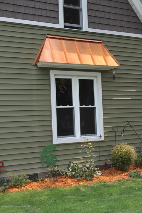 316 N Madison St, Perry, MI 48872 photo 3