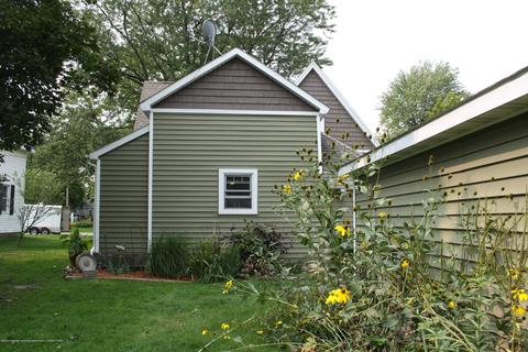 316 N Madison St, Perry, MI 48872 photo 37