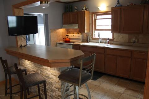 316 N Madison St, Perry, MI 48872 photo 16