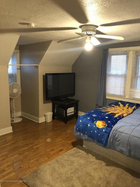 1032 Smith Ave, Lansing, MI 48910 photo 23