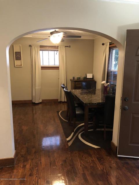 1032 Smith Ave, Lansing, MI 48910 photo 4