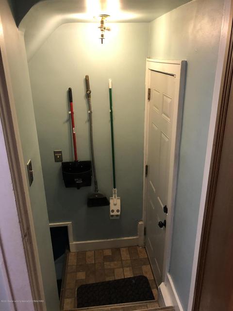 1032 Smith Ave, Lansing, MI 48910 photo 25
