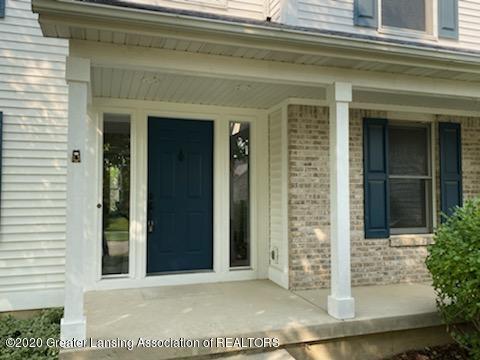 11796 Silverspring Dr, Dewitt, MI 48820 photo 3