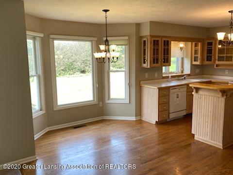 11796 Silverspring Dr, Dewitt, MI 48820 photo 6