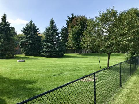 5867 Westover Dr, Bath, MI 48808 photo 2