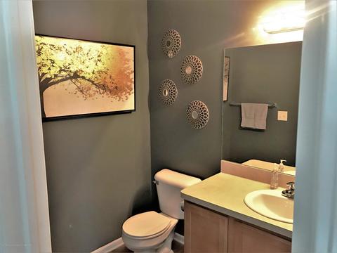 5867 Westover Dr, Bath, MI 48808 photo 12
