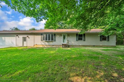 6590 Williams Rd, Dimondale, MI 48821 photo 3