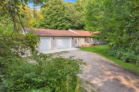 6590 Williams Rd, Dimondale, MI 48821 photo 2