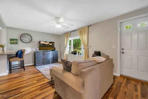 5979 Harvey St, Haslett, MI 48840 photo 3