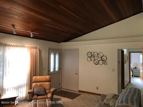 1764 Roe St, Haslett, MI 48840 photo 3