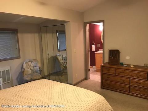 1764 Roe St, Haslett, MI 48840 photo 17