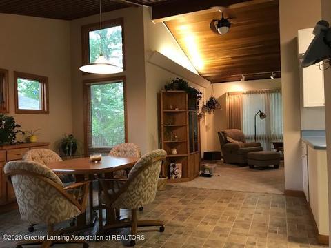 1764 Roe St, Haslett, MI 48840 photo 13