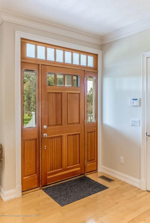 1465 Willoughby Rd, Mason, MI 48854 photo 9
