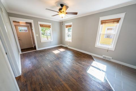1127 Hapeman St, Lansing, MI 48915 photo 6