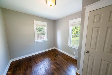1127 Hapeman St, Lansing, MI 48915 photo 15