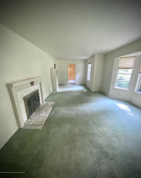 4544 Chippewa Dr, Okemos, MI 48864 photo 3