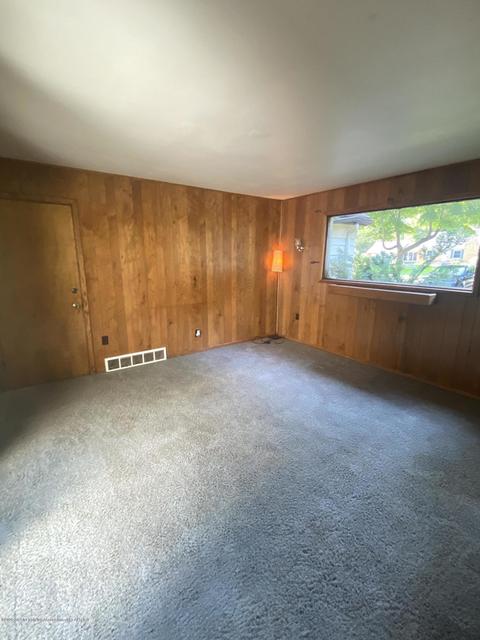 4544 Chippewa Dr, Okemos, MI 48864 photo 9