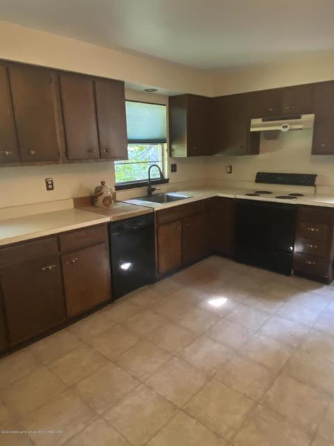4544 Chippewa Dr, Okemos, MI 48864 photo 12