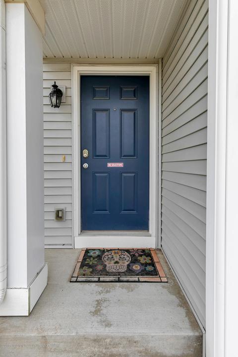 1324 Wickham Dr, Lansing, MI 48906 photo 4