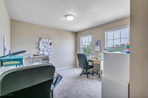 1324 Wickham Dr, Lansing, MI 48906 photo 21