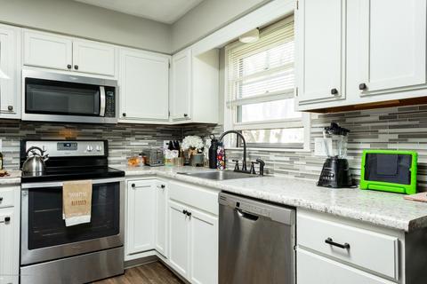 330 N Dibble Ave, Lansing, MI 48917 photo 36