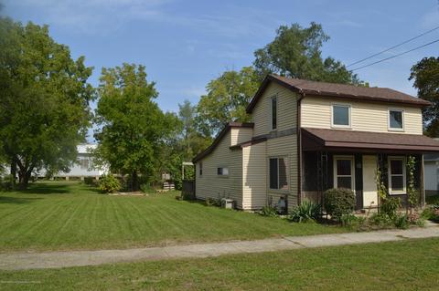135 E Front St, Ovid, MI 48866 photo 4