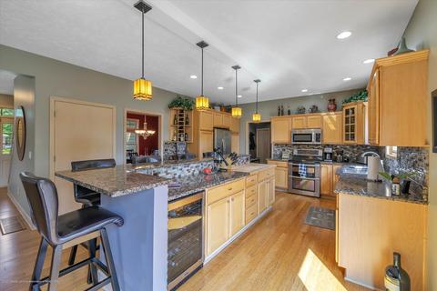 5580 Silverleaf Ct, Haslett, MI 48840 photo 7