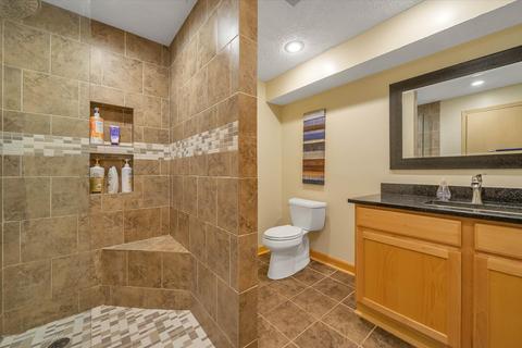 5580 Silverleaf Ct, Haslett, MI 48840 photo 39