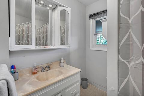 5905 Shoeman Rd, Haslett, MI 48840 photo 24