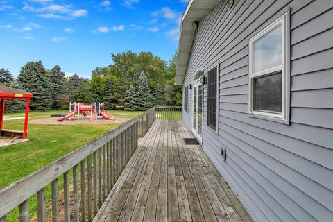 5905 Shoeman Rd, Haslett, MI 48840 photo 38