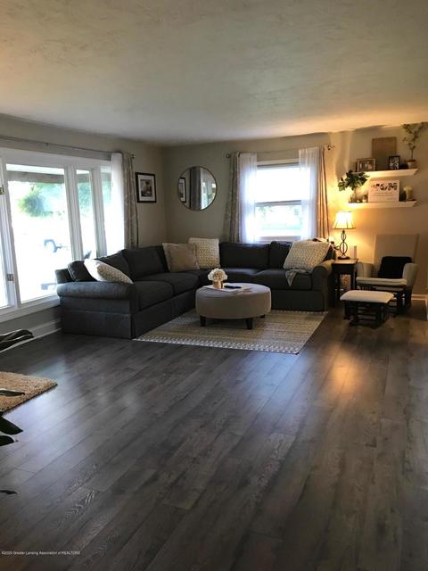 703 Wilson St, Dewitt, MI 48820 photo 9