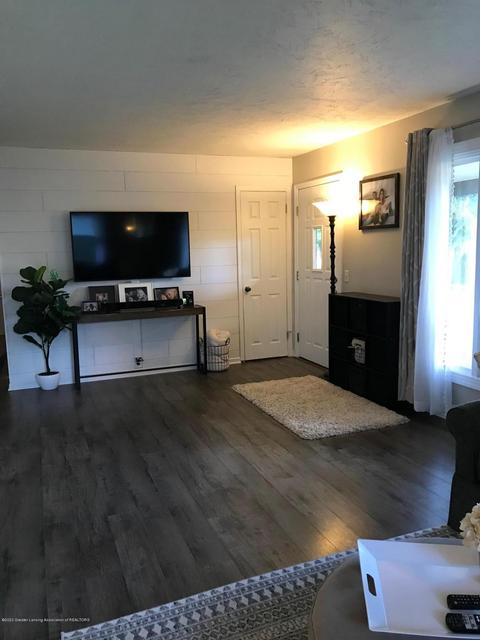 703 Wilson St, Dewitt, MI 48820 photo 12