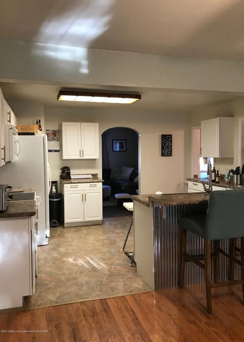 703 Wilson St, Dewitt, MI 48820 photo 5