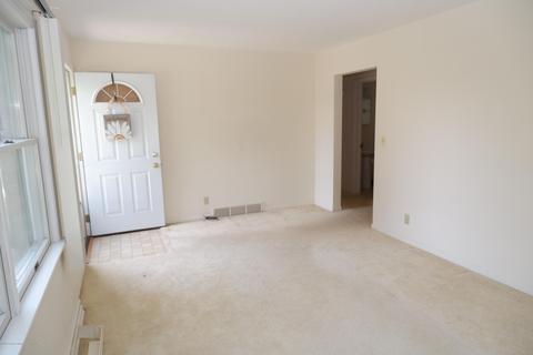 4920 Devonshire Ave, Lansing, MI 48910 photo 8
