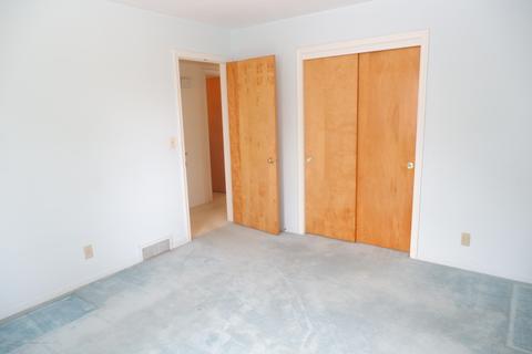 4920 Devonshire Ave, Lansing, MI 48910 photo 14