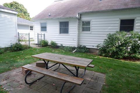 4920 Devonshire Ave, Lansing, MI 48910 photo 5