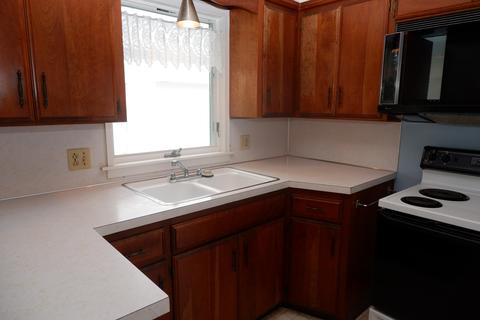 4920 Devonshire Ave, Lansing, MI 48910 photo 11