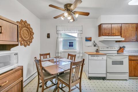 720 Donson Dr, Lansing, MI 48911 photo 5