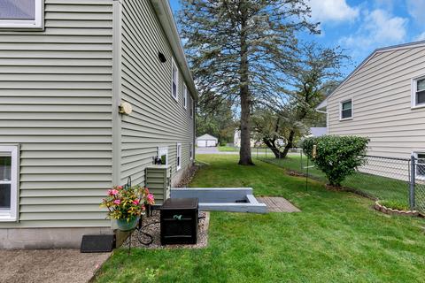 720 Donson Dr, Lansing, MI 48911 photo 27