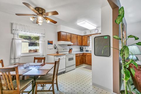 720 Donson Dr, Lansing, MI 48911 photo 6