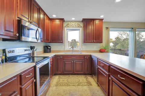 3906 Rudyard Way, Lansing, MI 48906 photo 12