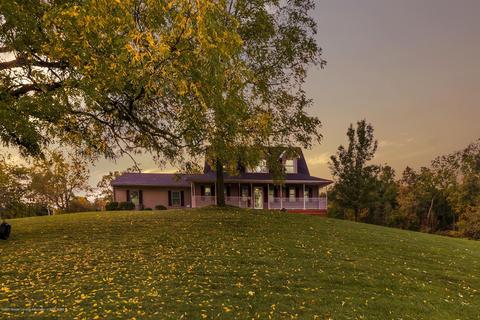 1637 W Alward Rd, Dewitt, MI 48820 photo 1