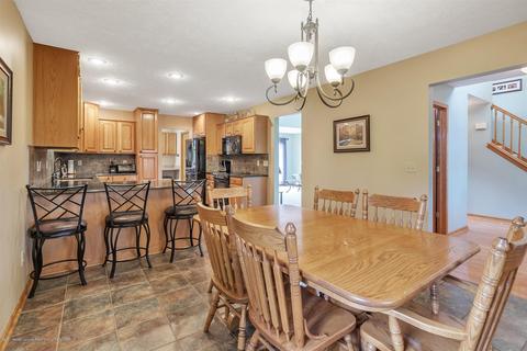 1637 W Alward Rd, Dewitt, MI 48820 photo 15