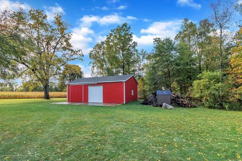 1637 W Alward Rd, Dewitt, MI 48820 photo 4